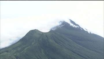 【死亡事故発生した羅臼岳で“再びヒグマ”】60代男性登山者が追いかけられ“クマ除けスプレー噴射”でケガなし＿2025年の事故を受け入山規制→5日に解除したばかりで再び登山口が閉鎖に〈北海道斜里町〉