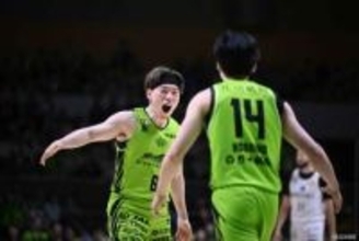 【レバンガ北海道】王者宇都宮に快勝　今季30勝目を飾り勝率5割以上確定　北見市出身菊地広人がキャリアハイ17得点のほか6選手が2桁得点をマーク
