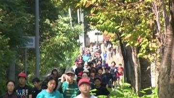 【防災の日】地震と津波警報を想定...子どもたちが本番さながらの訓練＿「30分で逃げられるかどうか」がポイント＿教諭は「今後どういう掛け声をしたらいいかは勉強だと思いました」