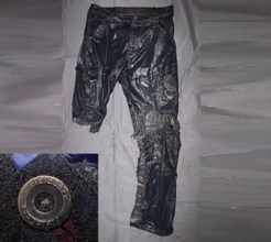 【変死体】砂浜に横たわる年齢不詳の男性遺体…動物に食べられたような痕も_「腐敗している死体が打ちあがっている」通行人が110番_身長180cmぐらい_警察が情報提供を呼び掛け＜北海道小樽市＞