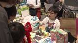 「子どものフリマ『つなぐマルシェ』開催！“子ども店長”になって自分の本やおもちゃなどを販売＿リユースとお金の仕組みを学ぶ体験型イベントに約100組の親子が来場〈北海道札幌市〉」の画像1