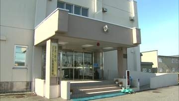 「登山中に足をくじいた」登山アプリのSOS発信機能を通じて110番通報_ペテガリ岳で石がぐらつき…弾みで約2メートル下の沢に転落_50代男性がケガ〈新ひだか町〉