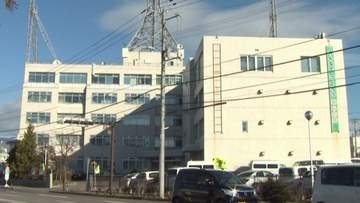 『警察から身を守るためにやった』事情聴取をしていた警察官の首を右手で掴む暴行…自称フリーランスの30歳男を現行犯逮捕＿"万引き"に関する通報で警察官が臨場中に＿北海道函館市