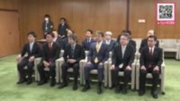 「みんなを引っ張るぐらいの気持ちで動いていきたい」自民党圧勝の衆院選_小選挙区の12人に当選証書…初登院は2月18日〈北海道〉