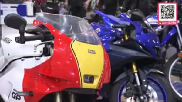 国内外の“バイク”ブランドが集結『北海道モーターサイクルショウ』開幕！「大きいのに原付免許で乗れる」125cc以下の新基準原付も展示〈北海道札幌市〉
