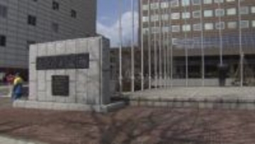 【物価高対策】全市民1人当たり食料品購入で3000円支援へ―予算規模は約77億7000万円〈子育て世帯の子ども1人当たり2万円追加支給も〉12月10日までの開会の議会を経て正式決定へ_北海道札幌市