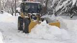 「「いつ排雪が入るかわからない」生活道路の緊急排雪”進捗率は3割”と予定より遅れも…災害級大雪の爪痕深く生活道路の通行困難続く_市は2月中の作業完了目指す＜北海道札幌市＞」の画像1