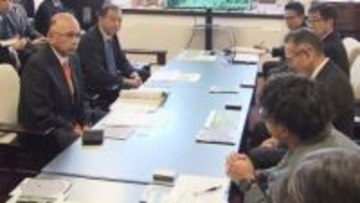 クマ被害対策の切り札「ガバメントハンター」確保へ～根本農水副大臣が来道－経験者が「動いているクマ撃てるハンターはごく少数」実情訴える〈北海道三笠市〉