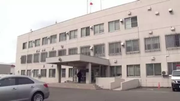 41歳教職員の男「車にいたずらをしてしまいました」共同住宅で車のワイパー壊した疑い_自ら警察署に出向き申告…器物損壊の疑いで逮捕_付近では同様の被害が複数発生_警察が余罪含め捜査＜北海道石狩市＞