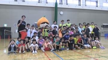 【北海道イエロースターズ】夏休みの思い出　札幌・東区の小学生を対象にバレーボール体験会