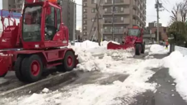 『緊急排雪』3月7日で作業完了へ―札幌市内の生活道路約3800キロ対象…1月の記録的大雪に続き2月の大雪で作業後ろ倒しに…排雪終了エリアも状況に応じ道路幅広げる作業など継続の見通し〈北海道〉
