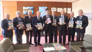 若山牧水が延岡で過ごした8年間を描くマンガ完成　市内の小中学校などに贈呈