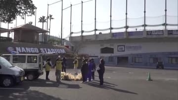 埼玉西武ライオンズのキャンプ地　日南市南郷町で駅や球場の清掃活動
