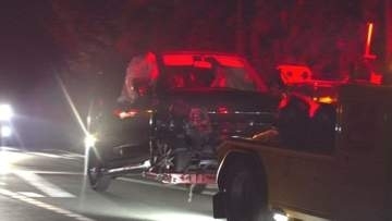 男女2人がけがをした車の衝突事故　車を乗り捨て逃走した疑いの24歳の男を逮捕・起訴　車は盗難車で共犯の男も逮捕　山梨
