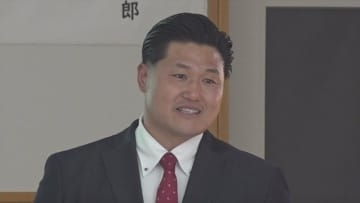 人生を輝かせる原動力は“信念”　韓国から移住し事業を成功させた男性　苦難を乗り越えた過程を高校生に講演　山梨・中央高校