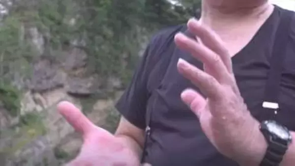 「向こうから流されていた、助けようがない…」　釣り人が流され死亡　目撃者が語る川の危険と当時の状況　先月から死亡水難事故が相次ぐ　山梨・桂川