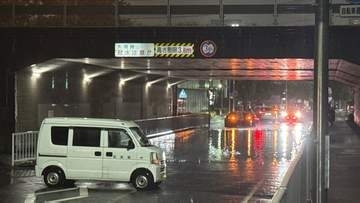県内各地で大雨　道路の冠水や交通に影響　JR中央線・身延線も運転見合わせ　山梨　【8日午後11時現在】