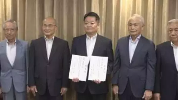 【山梨県知事選】商工業者の２団体が長崎知事に推薦状