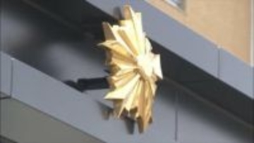 駅のエスカレーターでスマホ使いスカート内を撮影か　派遣社員の52歳の男を逮捕　スマホには複数の女性の写真を確認　山梨