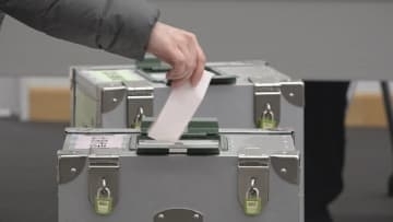 衆議院選挙　県内の10代投票率は49.74%　去年夏の参院選に次いで高い数値　山梨