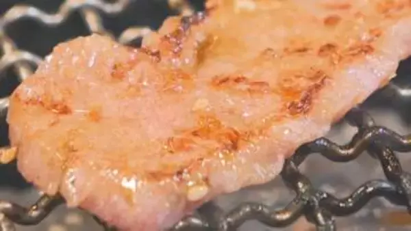 ハイカロリー、ボリュームたっぷりの背徳感溢れる料理　“ギルティグルメ”市場は山梨県内にも？
