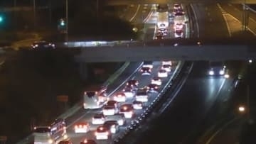 中央道上り線　初台、小仏トンネル、釈迦堂PAの3か所で渋滞発生　【14日午後5時30分現在】