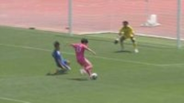 山梨県高校総体　サッカー決勝　日大明誠が2対0で勝利　3連覇を達成