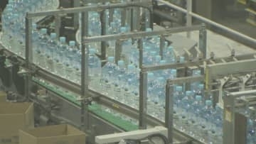 名水をより身近に感じることができる　「サントリー天然水」工場見学リニューアル　山梨・北杜市