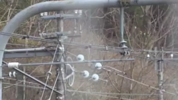 「サルのような動物が架線に」送電線に接触、感電　一時上下線で運転見合わせ　特急など7本が運休　JR中央線
