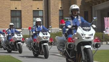 春の交通安全運動がスタート　自転車「青切符制度」の理解などが重点　県庁で出発式　山梨