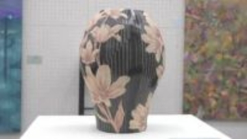 絵画や彫刻、工芸など県内美術関係者らによる作品約100点を展示　山梨美術協会会員展　県立美術館