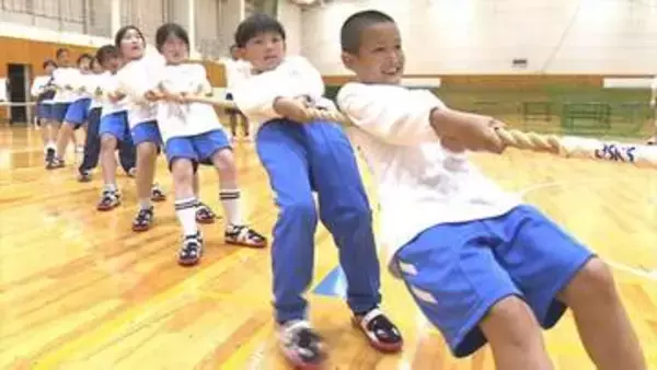 「最後の大会、金メダルを目指す」　全国大会に挑む小中学生の綱引きチーム　先月、最大震度6弱の地震で体育館が使えない事態　山梨