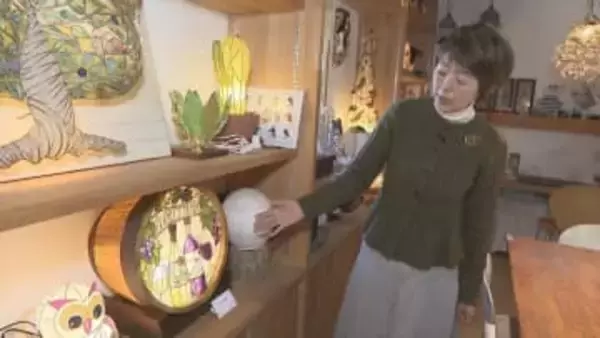 多彩なデザインと優しい色合いの手作りの灯り　暮らしを照らす灯りは社会の課題にも光をあてる　山梨