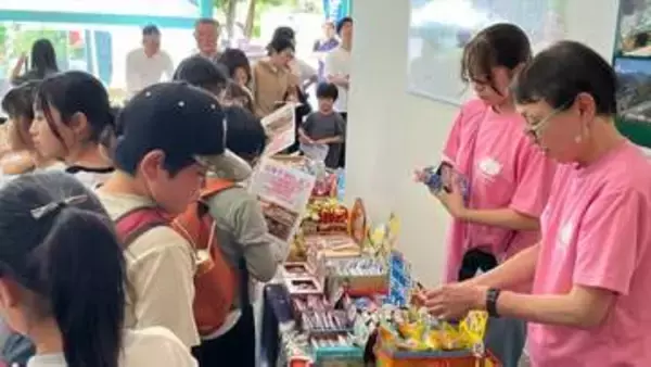 「子どもでも払える金額でうれしい！」大規模住宅地に1日限定の「駄菓子屋」が開店　きっかけは小学校の授業　山梨