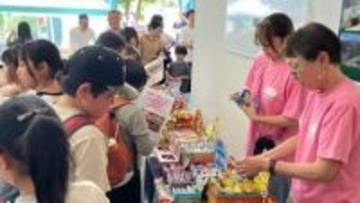 「子どもでも払える金額でうれしい！」大規模住宅地に1日限定の「駄菓子屋」が開店　きっかけは小学校の授業　山梨