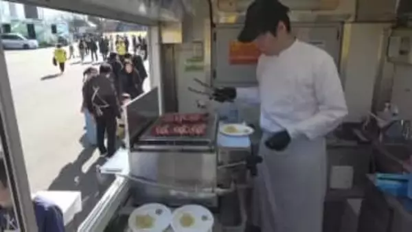 水素グリル載せたキッチンカー登場　水素エネルギー使って焼いたソーセージ販売　クリーンエネルギーをPR