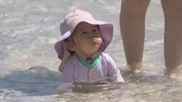 「早く涼しくなって欲しい」県内各地で厳しい残暑　甲府は2日連続の猛暑日　3人が熱中症の症状　山梨