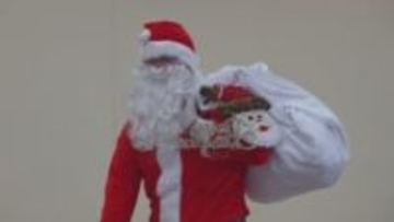 サンタが“防犯対策”をプレゼント　園児が「いかのおすし」学ぶ　山梨・笛吹警察署