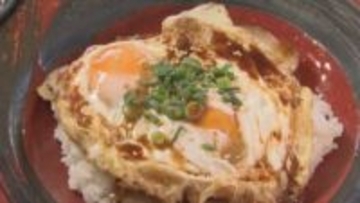 投票に行ってお得をゲットしよう！　選挙割で人気の「焼き豚玉子飯」が半額に　山梨市・白楽天