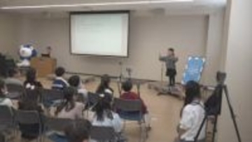 小学生対象の英語スピーチコンテスト　英語の発音や表現力など競う