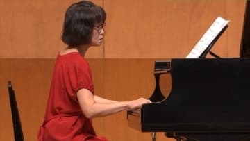 「ピアニストが夢だった」　発表機会に恵まれず夢を諦めた人のためのコンサート　女性が50年ぶりの演奏に挑戦　山梨