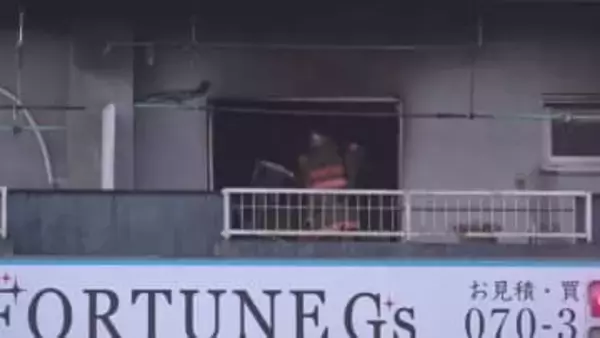 未明にアパート火災　焼けた部屋から1人の遺体見つかる　警察が身元確認進める　山梨・甲府市