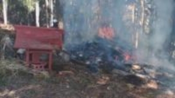 「燃えた切り株がどんどん転がって落ちてきて」山林火災　見えてきた延焼の原因　発生直後に消防団員が撮影した写真を入手　山梨・上野原市