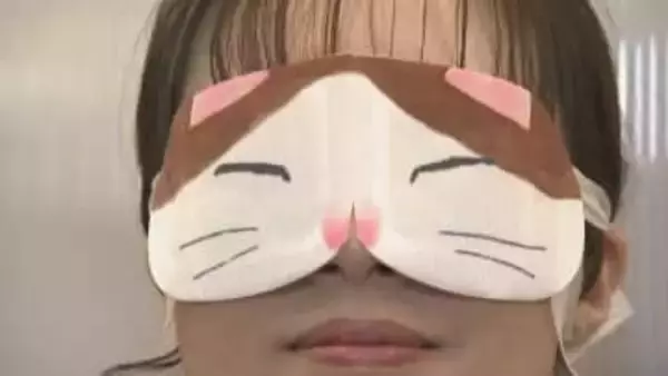 クリスマスギフト　トレンドは“労り”　アイマスクや足パジャマなど実用的なギフトが人気　山梨・Will甲府店