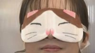 クリスマスギフト　トレンドは“労り”　アイマスクや足パジャマなど実用的なギフトが人気　山梨・Will甲府店