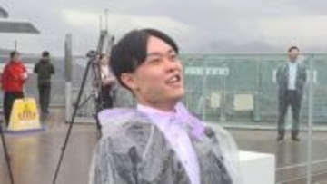 「でっけえ男になるぞー！」富士山に向かって誓いの言葉を叫ぶ　富士急グループで入社式　山梨