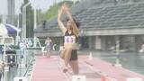 「高校総体　陸上　女子の三段跳び　甲府南高校の野澤和心選手が大会記録を更新　山梨」の画像1