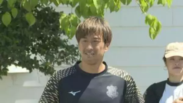 「柏さんとサッカーすることが楽しかった」元ヴァンフォーレ甲府 柏好文さんらのサッカー教室　横断歩道の渡り方学ぶ交通安全教室も