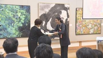 若手芸術家を育成「雪梁舎フィレンツェ賞展」海外での創作活動も支援【新潟市】