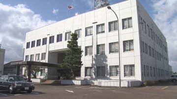 トラックを盗んだ疑いで逮捕の男 さらに警察官にツバを吐きかけ現行犯逮捕【新潟】